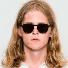 Load image into Gallery viewer, Nelson Bottle Green - solid grey lens by Monokel Eyewear